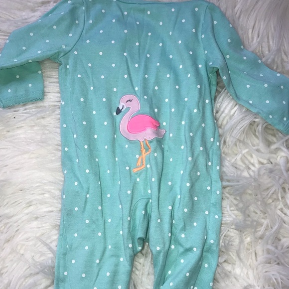 Carters flamingo pajamas - Picture 3 of 3